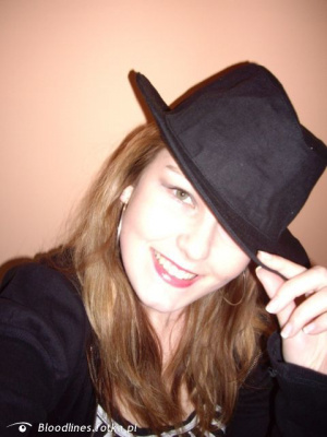 mouth, hair, skin, hand, smile, hat