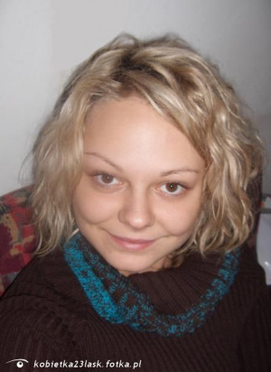 hair, scarf