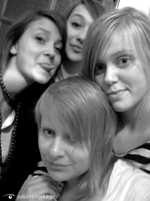selfie, fun, smile, monochrome