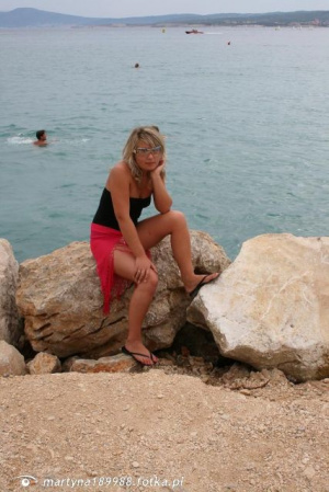 fun, sitting, leisure, vacation, event, beach, rock