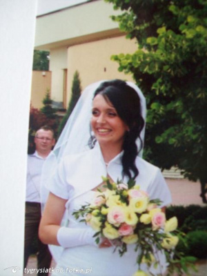 smile, person, dress, event, petal, plant, flower, gown, veil, bride, groom, marriage
