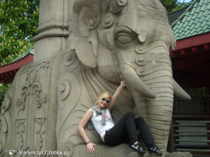 sitting, leisure, statue, monument