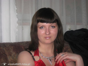 hair, hand, smile, bangs