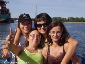 fun, smile, cool, leisure, vacation, sunglasses, event, vehicle