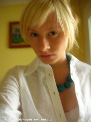 hair, selfie, bangs
