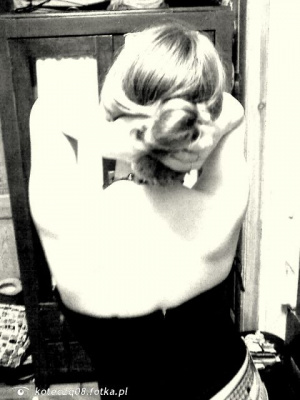 monochrome