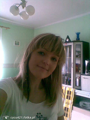 hair, selfie, bangs