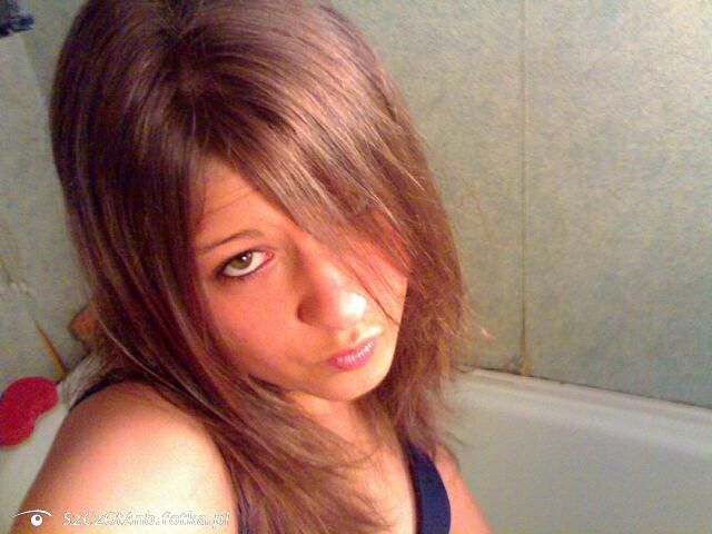 hair, skin, selfie, bangs