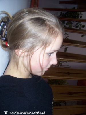 hair, ear