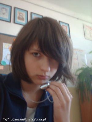mouth, hair, skin, hand, selfie, bangs