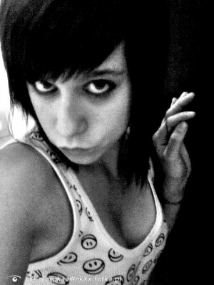 hand, cool, monochrome