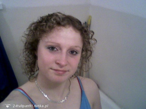 hair, necklace