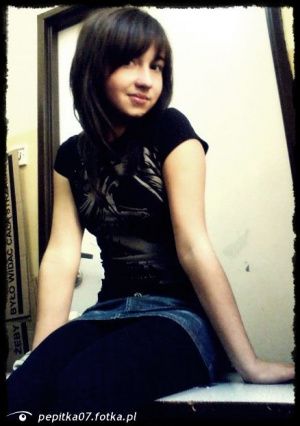 hair, sitting
