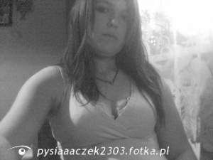 hair, selfie, smile, monochrome, model