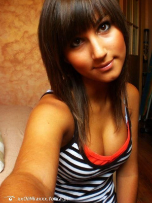 hair, muscle, bangs