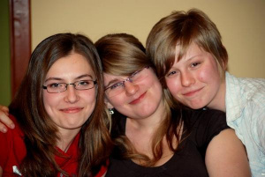 hair, fun, smile, glasses