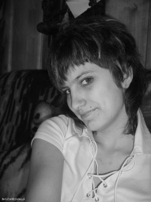 hair, fun, smile, cool, ear, monochrome