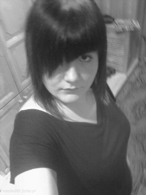 hair, monochrome, bangs
