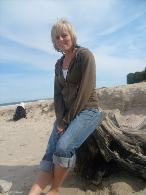 fun, jeans, denim, sitting, vacation, standing, beach, sand