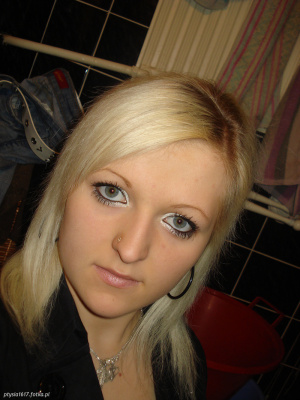 eyelash, hair, cool, ear, lipstick