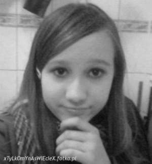 hand, selfie, monochrome