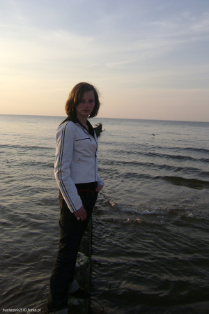 outerwear, fun, jeans, sky, leisure, vacation, standing, beach
