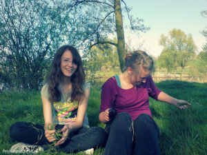 fun, jeans, smile, sitting, leisure