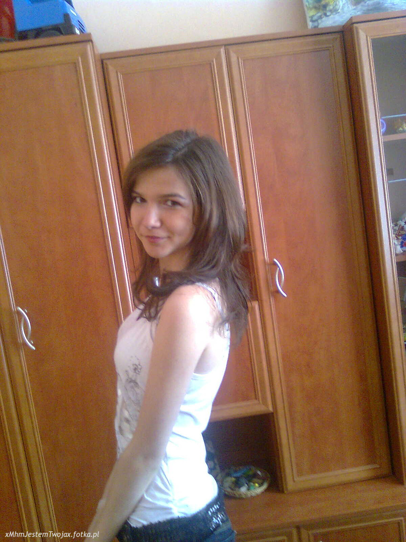 hair, fun, jeans