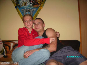 fun, smile, sitting, muscle, vacation