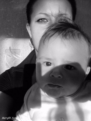 mouth, eyelash, skin, smile, ear, monochrome, baby