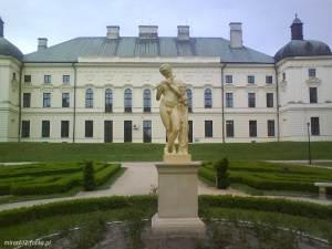 statue, palace