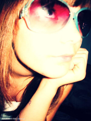 mouth, skin, hand, selfie, cool, glasses, ear, sunglasses