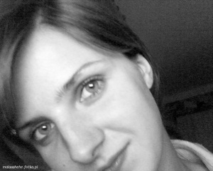 mouth, eyelash, skin, selfie, smile, ear, monochrome
