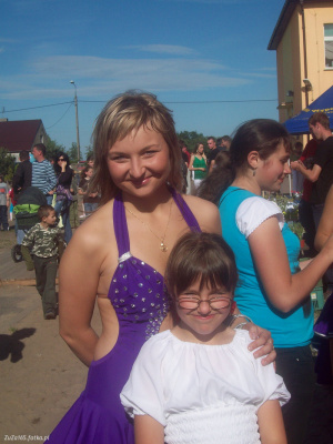 fun, smile, cool, leisure, vacation, dress, event, interaction