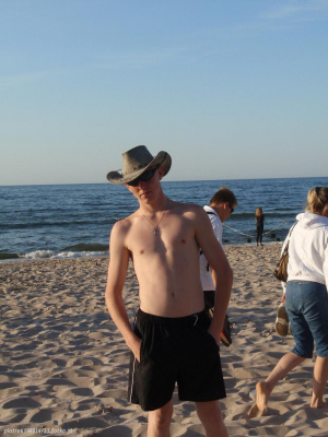 fun, leisure, muscle, vacation, dude, person, event, shorts, beach, swimwear