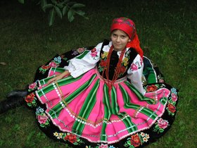 Najładniejsze zdjęcie użytkownika Justyna3726 - W stroju łowickim :)