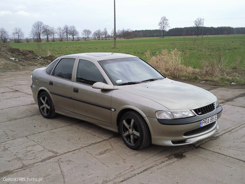 Wasze samochody katalog 1 - Tuning - moje życie - zdjęcie 48