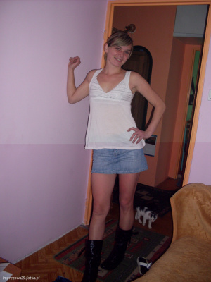 fun, jeans, denim, muscle, standing, room, shorts