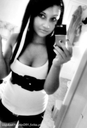 monochrome, model