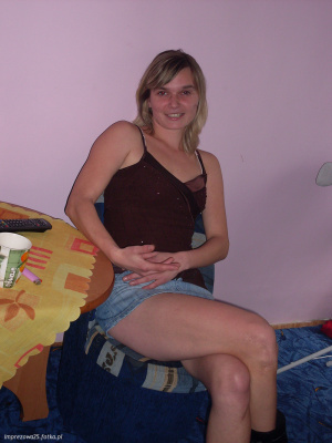 fun, jeans, sitting, muscle