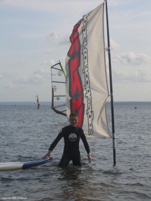 vehicle, boat, sailboat, sports, wetsuit, windsurfing
