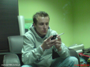 hand, sitting
