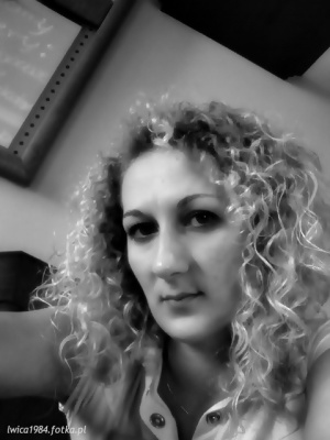 monochrome