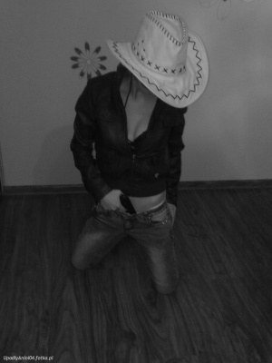 monochrome, hat