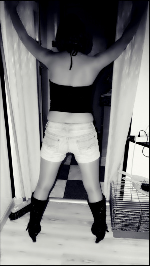 monochrome