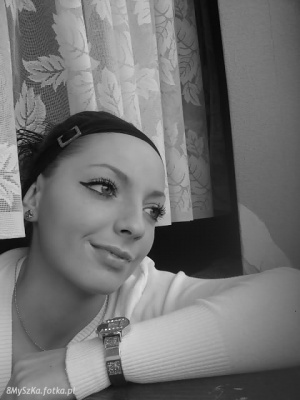 monochrome