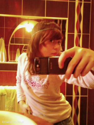 hand, selfie