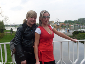 jacket, fun, smile, leisure, vacation, sunglasses
