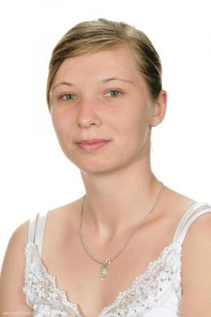 hair, skin, necklace, dress