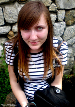 hair, smile, cool, sitting, bangs
